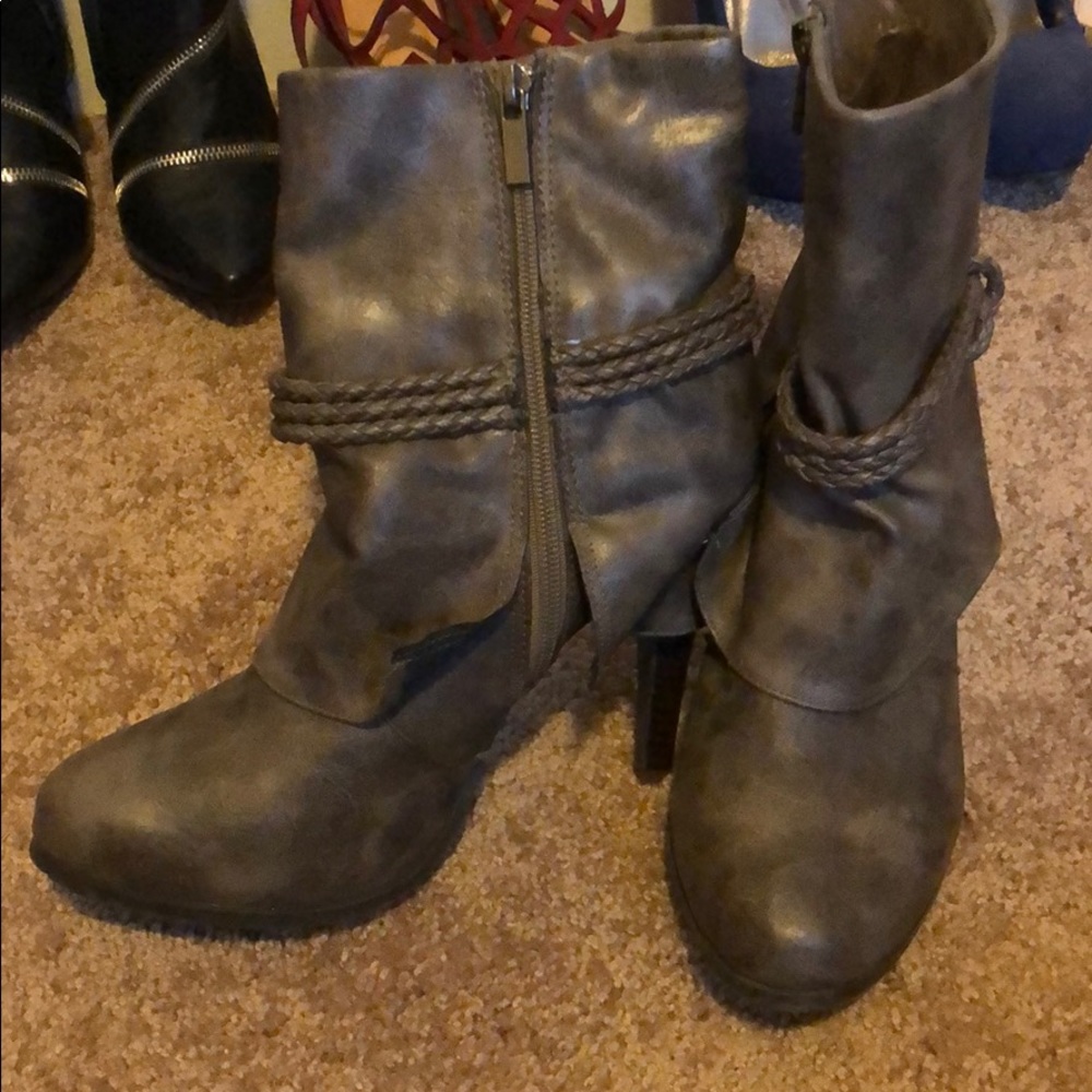Gray booties!